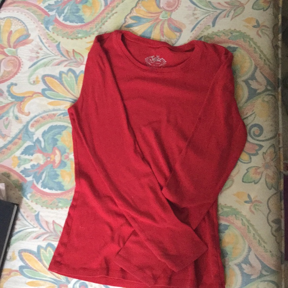 Long sleeve red shirt